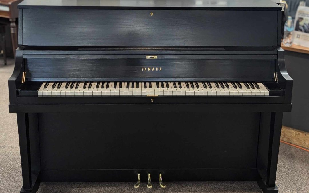 Yamaha P-22 Upright Piano